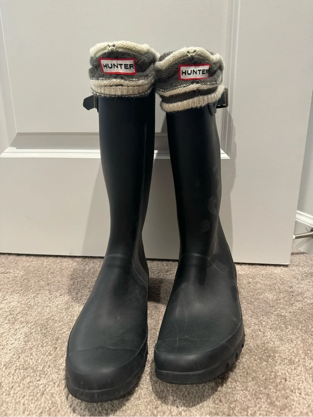 Hunter Black Tall Rain Boots with Kit Socks